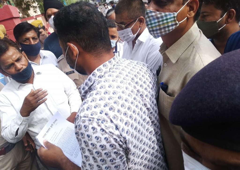 मंत्रियों से मिले बून्दी के व्यापारी, अपना दुख बताते हुए रखी मांगें