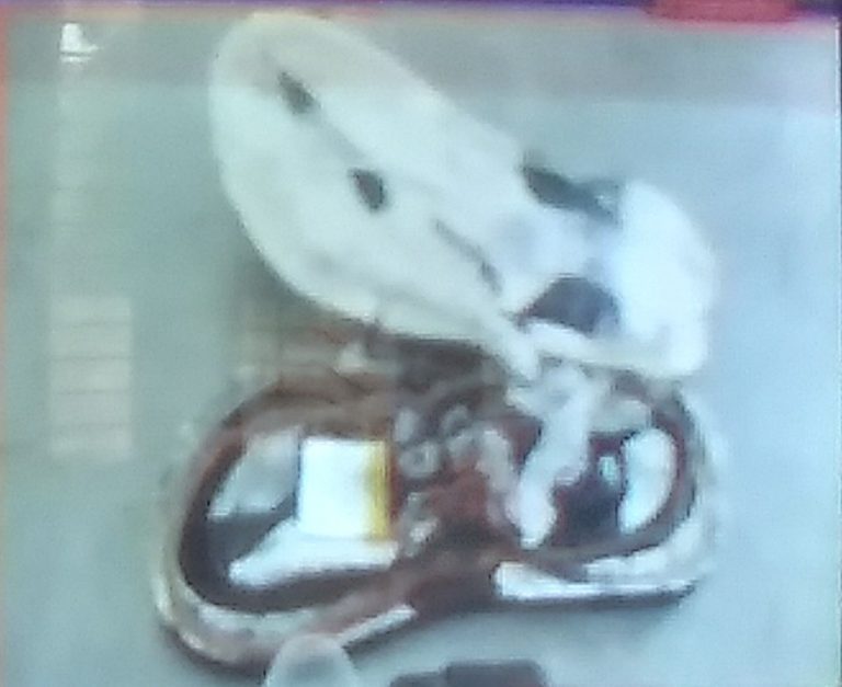 6 लाख की चप्पल से नकल की साजिश-5 गिरफ्तार, 10 लाख में प्रश्न हल करा देने का सौदा-6 वॉकी-टॉकी सहित कॉलेज संचालक व उसके भाई सहित चार दबोचे