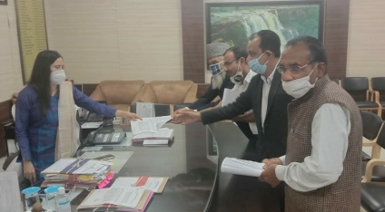 जिला बैडमिंटन संघ बूंदी ने जिला कलक्टर को दिया मांगपत्र, पुरानी मांग के समाधान की गुहार