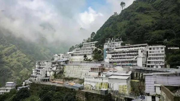वैष्णो देवी मंदिर में भगदड़ से बड़ा हादसा, 12 की मौत, कई‌ अन्य घायल