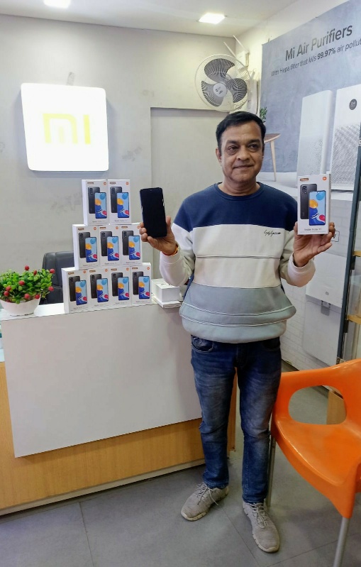 Redmi note 11 मोबाइल के तीन आकर्षक मॉडल लॉन्च, यंगस्टर्स में दिखा तगड़ा क्रेज