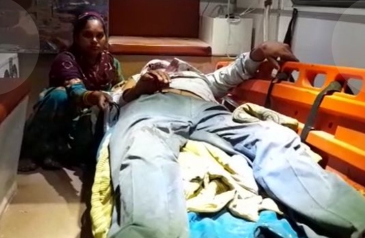 5 रुपए के नींबू मांगे तो सिर में मार‌ दी गोली, खुले पैसों के लिए हुआ विवाद, दुकानदार के साथियों ने किया हमला