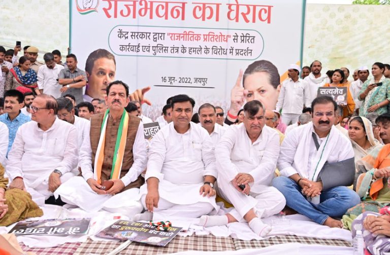 बीजेपी और आरएसएस भ्रष्टाचार में लिप्त, राहुल गांधी ईमानदार नेता: डोटासरा