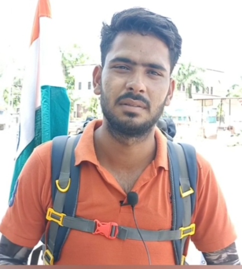 ‘बेटी बचाओ-बेटी पढ़ाओ’ मुहिम के तहत सीकर का विक्रम जाट पहुंचा बूंदी, निकला है देशभर की पैदल यात्रा पर