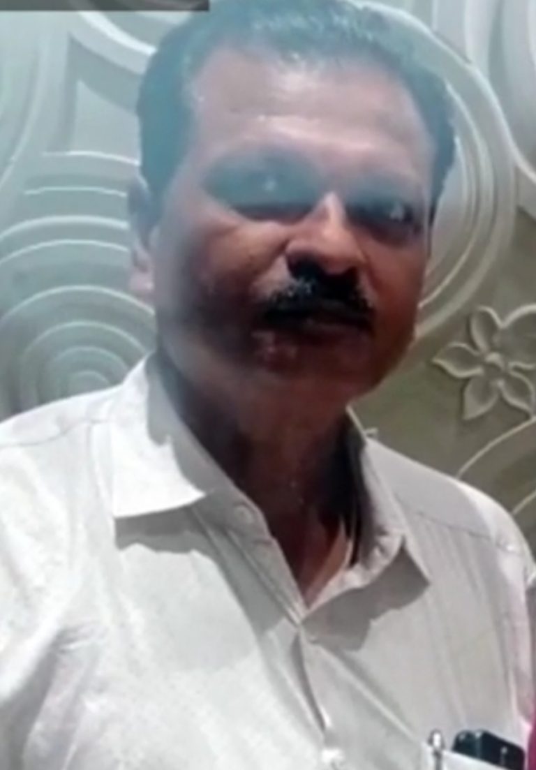 सरकारी अध्यापक की नौकरी से ऐच्छिक सेवानिवृत्ति ले चुके व्यक्ति ने जन्मदिन के दिन की आत्महत्या, दूसरी पत्नी से था परेशान