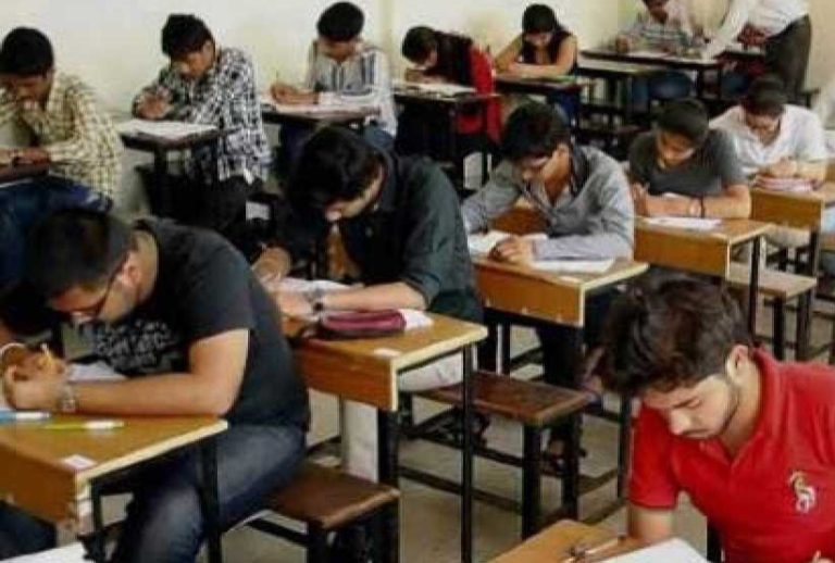 आरपीएसएसी ने सेकेंड ग्रेड टीचर भर्ती परीक्षा की रद्द, सामान्य ज्ञान का प्रश्न पत्र हुआ लीक, कई परीक्षार्थी लिए गए हिरासत में