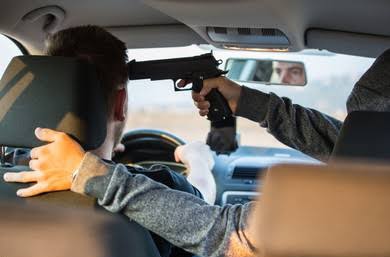 पुलिसकर्मी बनकर आए बदमाशों ने किया जयपुर के व्यापारी का अपहरण