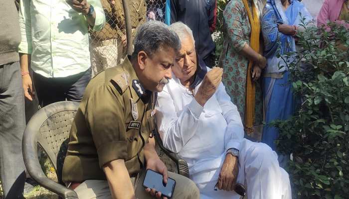 सांसद किरोड़ी लाल मीणा ने किया धरना स्थगित, बोले-जारी रहेगी सीबीआई जांच की मांग