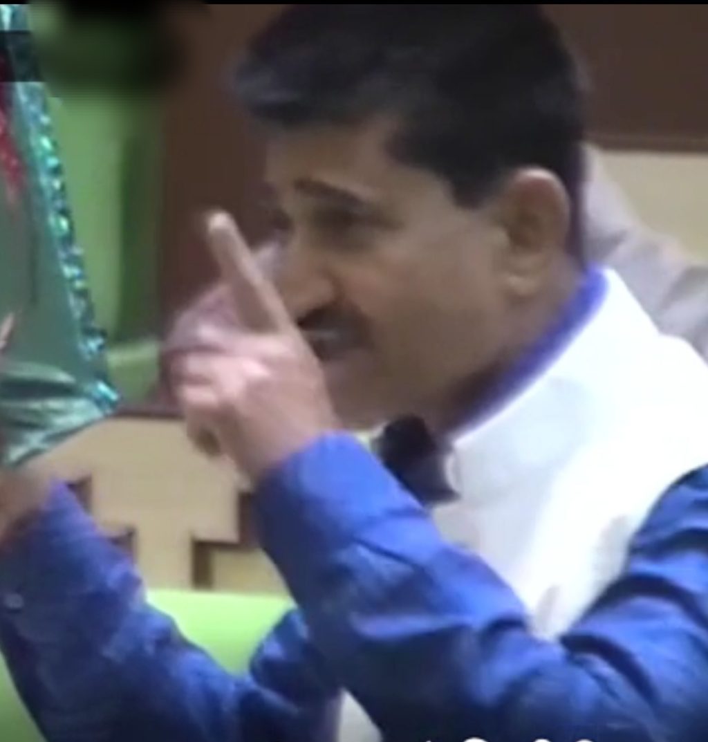 विधानसभा में एमएलए का सनसनीखेज दावा: मैंने एक किताब लिखी है, इससे भारत के लोकतंत्र में भूचाल आ जाएगा