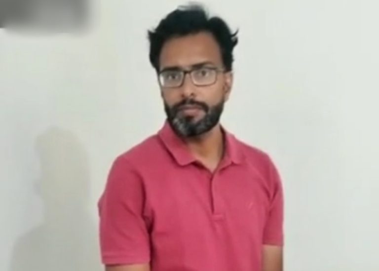 बीएसएनएल का डिप्टी डिविजनल मैनेजर 1 लाख रुपए रिश्वत लेते गिरफ्तार