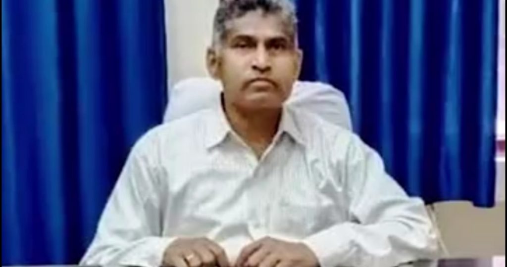 सीनियर टीचर भर्ती पेपर लीक मामले में आरपीएससी सदस्य, भांजा और ड्राइवर गिरफ्तार, मास्टर माइंड से है दोस्ती