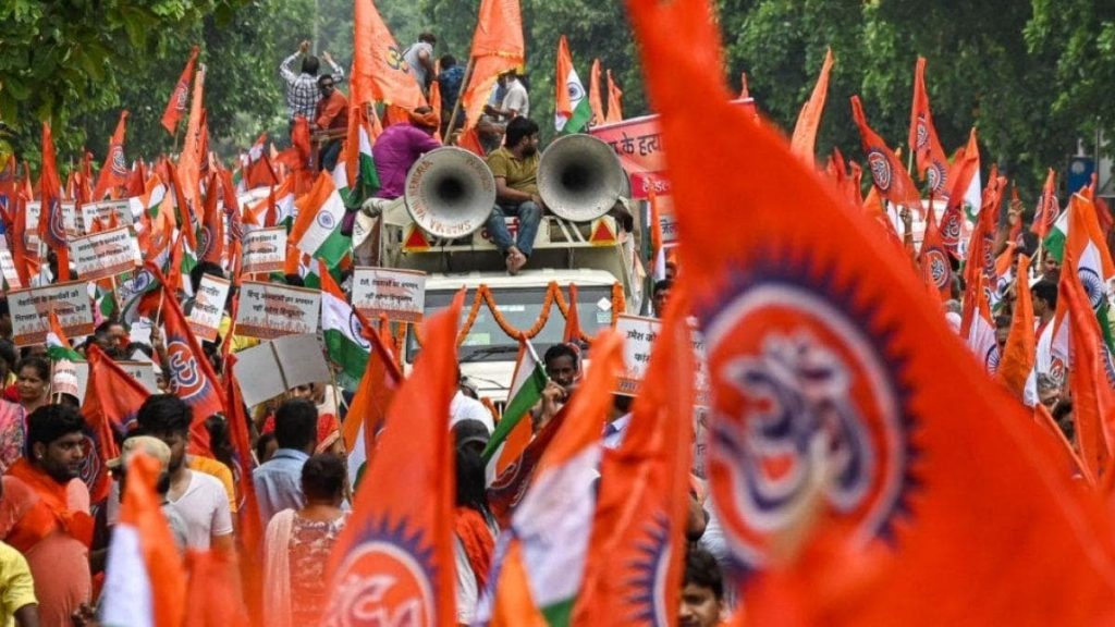 राजस्थान के इस जिले में कहीं नहीं लगाए जा सकेंगे धार्मिक झंडे, 2 महीने के लिए लगाई गई रोक