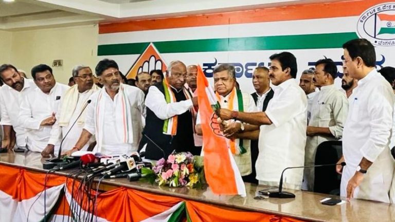 चुनाव के नजदीक रहते यहां बीजेपी को लगा बड़ा झटका, इससे उबरना मुश्किल