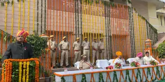 नगर निगम कमिश्नर ने कर दिया झंडारोहण तो  डिप्टी मेयर असलम फारूकी हो गए नाराज, पार्टी नेताओं पर लगाया बीजेपी से मिलीभगत का आरोप, ताकि गहलोत सरकार रिपीट ना हो सके