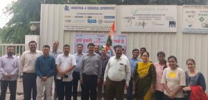 इंडस्ट्रियल एंड टेक्निकल इंटरप्राइजेज परिसर में नारेबाजी के साथ जमकर हुई आतिशबाजी