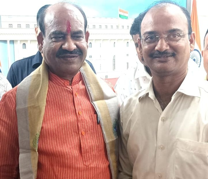 नवनियुक्त आईटी विभाग संयोजक पाटनी ने की लोकसभा अध्यक्ष बिरला से मुलाकात