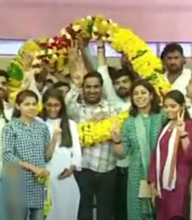 छात्र हुंकार रैली में सचिन पायलट पर जमकर बरसे हनुमान बेनीवाल, पायलट को पहले दिया था उनकी पार्टी से गठबंधन का प्रस्ताव