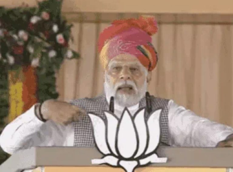 मोदी ने कहा-भाजपा लाल डायरी के राज खोलेगी, गहलोतजी आराम करें, विकास हम कर लेंगे, 5 हजार करोड़ की विकास परियोजनाओं का शिलान्यास व लोकार्पण भी किया