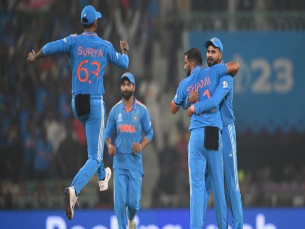 वनडे वर्ल्ड कप 2023 : इंग्लैंड को 20 साल बाद भारत से मिली शर्मनाश शिकस्त, रचा इतिहास