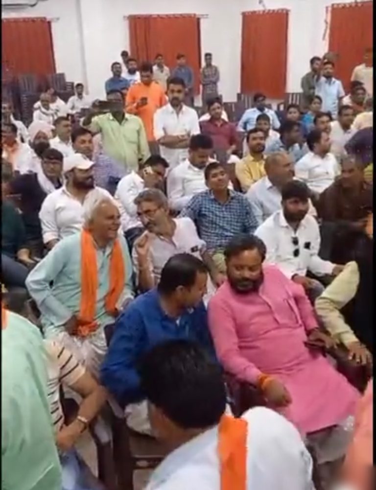 धौलपुर में कांग्रेस को बड़ा झटका: बाड़ी नगर पालिका के सभी 39 कांग्रेसी व 6 निर्दलीय पार्षदों सहित 200 से अधिक कांग्रेसी भाजपा में शामिल, नगर पालिका में अभी है कांग्रेस का बोर्ड