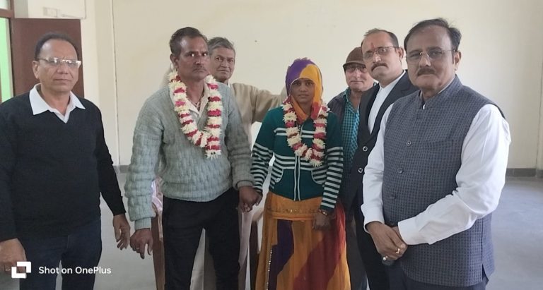 बूंदी: अदालत से तलाक हो चुकने के बावजूद लोक अदालत ने 6 महीने तक पति-पत्नी की समझाइश कर वापस बसा दिया घर