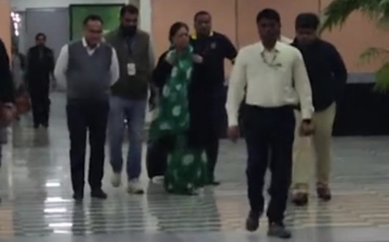 विधायक दल की बैठक से ठीक पहले वसुंधरा राजे ने फिर किया शक्ति-प्रदर्शन, कई विधायक मिलने पहुंचे