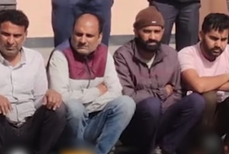 पेपर लीक माफिया पर बड़ी कार्रवाई: मास्टर माइंड पटवारी सहित शिक्षक, सब इंस्पेक्टर व लाइब्रेरियन गिरफ्तार, सरकारी स्कूल से लीक हुआ था जेईएन भर्ती का पेपर