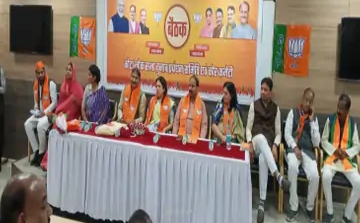 जिंदगी भर अन्याय करने वाले न्याय यात्रा निकाल रहे, ईडी की कार्रवाई चोरों के यहां होती है: मीनाक्षी लेखी