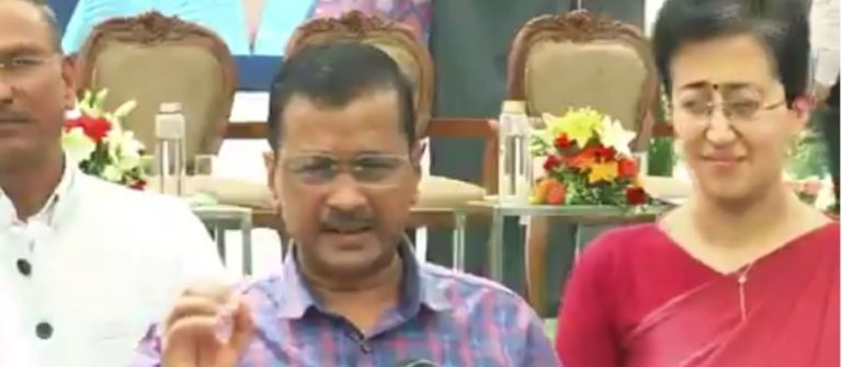 सीएए पर मचे सियासी बवाल के बीच अरविंद केजरीवाल ने देश के सामने पेश की बहुत ही खौफनाक तस्वीर, डरावना खाका खींचा (वीडियो)