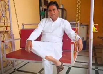 वाइस प्रिंसिपल ने की 12 वीं कक्षा की छात्रा से छेड़छाड़, घर छोड़ने के बहाने कार में लिफ्ट देकर रास्ते में की अश्लील हरकत, गिरफ्तार