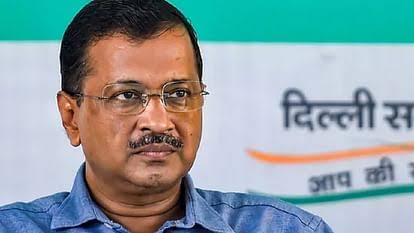 दिल्ली के मुख्यमंत्री अरविंद केजरीवाल शराब घोटाला मामले में गिरफ्तार, ईडी की टीम ने 2 घंटे से अधिक की पूछताछ के बाद की यह कार्रवाई