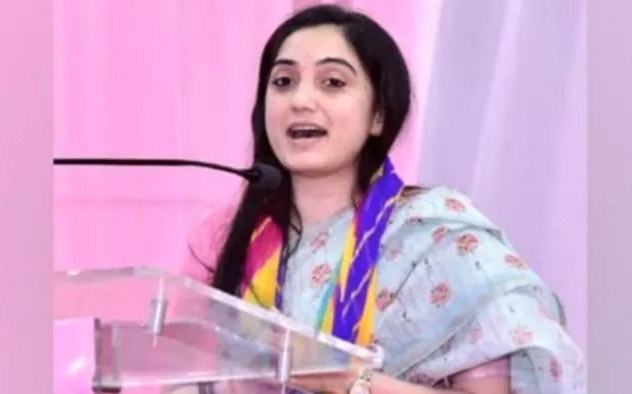 ‘तुम कहो तो वाह-वाह, मैं सत्य भी कह दूं तो सिर तन से जुदा…’ लम्बे समय बाद सामने आईं नूपुर शर्मा ने बिना नाम लिए राहुल गांधी पर किया प्रहार, जानें और क्या-क्या कहा