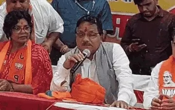 राजस्थान: बीजेपी के प्रदेश प्रभारी बोले- राहुल गांधी का नाम अकबराबादी रखा, वह अकबर और मुगल साम्राज्य की मानसिकता से देश को तोड़ना चाहते हैं, ये ही असल में आरक्षण विरोधी