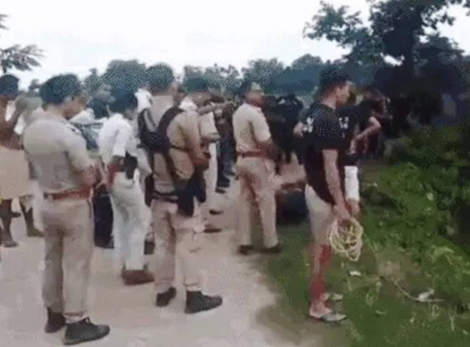 गैंगरेप का मुख्य आरोपी पुलिस कस्टडी से छूटकर तालाब में कूदा, डूब जाने से मौत, तड़के साढ़े तीन बजे क्राइम सीन पर ले जा रही थी पुलिस