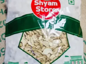 पूरी तरह खराब हो चुके थे काजू