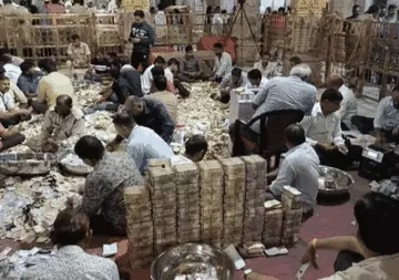 सांवलिया सेठ के भंडार से निकले रिकॉर्ड रुपए, यह अब तक की सबसे अधिक राशि, भारी मात्रा में सोना और चांदी भी निकला