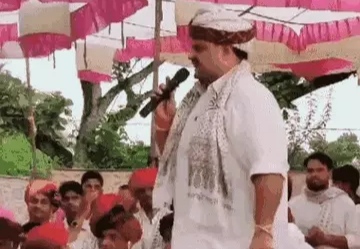 कांग्रेस के राष्ट्रीय सचिव धीरज गुर्जर ने पुलिस को दी बहुत बड़ी धमकी, कहा-गुर्जर लिखी हुई गाड़ी पकड़ी तो मेरा जूता बात करेगा, धरती में गाड़ दूंगा