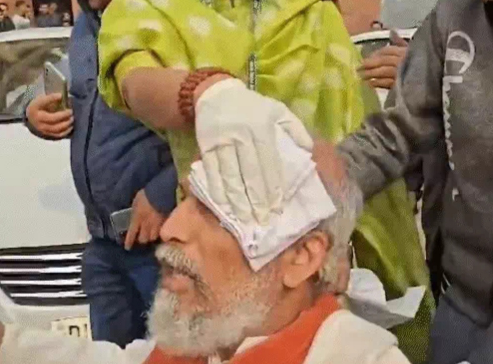 संसद परिसर बना अखाड़ा, राहुल गांधी पर लगे गम्भीर आरोप, धक्का-मुक्की में चोट लगने से दो बीजेपी सांसद आईसीयू में भर्ती, एक महिला सांसद ने भी लगाए राहुल पर आरोप, वहीं कांग्रेस बीजेपी पर हमलावर