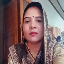 परिवार शादी समारोह में गया, पीछे से महिला ने फंदा लगाकर कर ली आत्महत्या