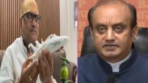 एक बार फिर वही मानसिकता: कांग्रेस के प्रदेश अध्यक्ष ने उड़ाया राफेल का मजाक, नींबू-मिर्च लगा खिलौना दिखाया, पाकिस्तानी चैनल पर मिली सुर्खियां, गुस्साई बीजेपी बोली- ये सेना का अपमान