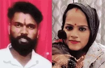 तेज रफ्तार डम्पर की चपेट में आने से बाइक सवार युवक और दोनों बच्चों की मौत, पत्नी का पैर कटा