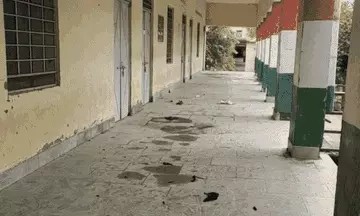 एएओ ने स्कूल परिसर में खुद पर पेट्रोल छिड़ककर आग लगा ली, कहा-काम के दबाव से परेशान, गम्भीर हालत में इलाज जारी