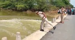 राजस्थान: हरिद्वार से अस्थि विसर्जन कर लौट रहे परिवार के 7 सदस्यों की सड़क हादसे में मौत, इनके अंतिम संस्कार के बाद नदी में नहाने पहुंचे 7 लोग बहे, 4 को बचाया, 3 की मौत