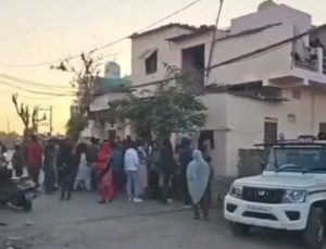 राजस्थान : बच्चों के पतंग लूट के विवाद में परिजन भिड़ गए, एक दूसरे पर किया हमला, एक की मौत और एक घायल, भारी पुलिस बल तैनात