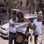 जयपुर : रिश्वत लेते पकड़े गए आर्मी इंजीनियर ने एक साल में खरीदा 1.5 करोड़ का बंगला और 30 लाख की एसयूवी, सीबीआई सम्पत्ति की जांच में जुटी, कोर्ट में पेशी के दौरान रुमाल बांध कर चेहरा छुपाने की कोशिश