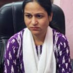 10 हजार 400 रुपए रिश्वत लेते महिला ग्राम विकास अधिकारी ट्रेप, सामूहिक विवाह के प्रमाण पत्र के लिए हुई थी डील