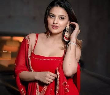 30 साल की उम्र में ही एक्ट्रेस दिव्यांका का निधन