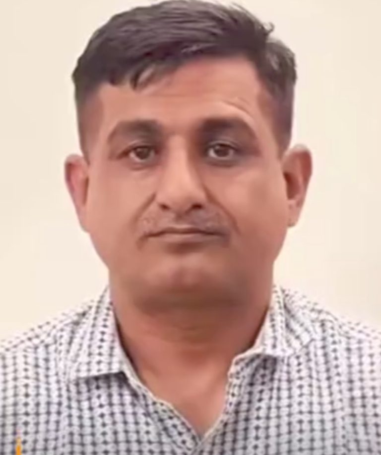 एक लाख रुपए रिश्वत लेते एएसआई गिरफ्तार, दुष्कर्म की कोशिश के मामले में मांगी थी घूस, नहीं देने पर फंसाने की दी थी धमकी